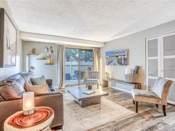 1535 Castlerock Avenue # 10