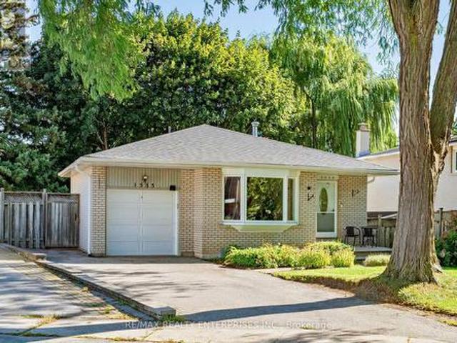 1535 Thetford Court, Mississauga, ON, L5J 3N2 house for sale | Listing ID W13773 | Royal LePage