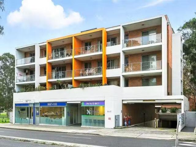 15/35 37 Darcy Road, Westmead Apartment for rent Listed by Al.