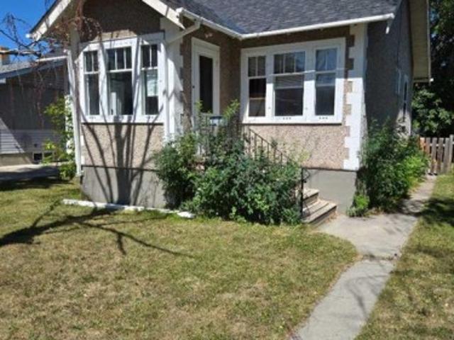 1536 23 Avenue Nw, Calgary, AB, T2M 1V1 house for sale | Listing ID A2337 | Royal LePage