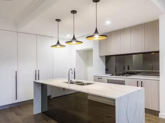 15/370 Pine Mountain Road, Carindale, QLD 4152