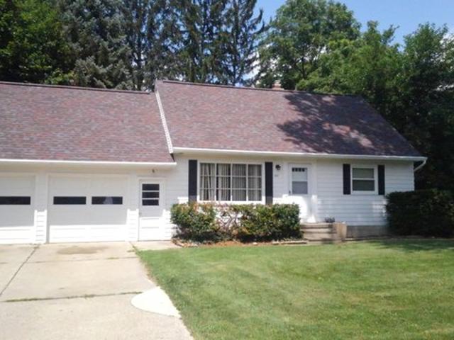 1537 Linden St, East Lansing, MI 48823