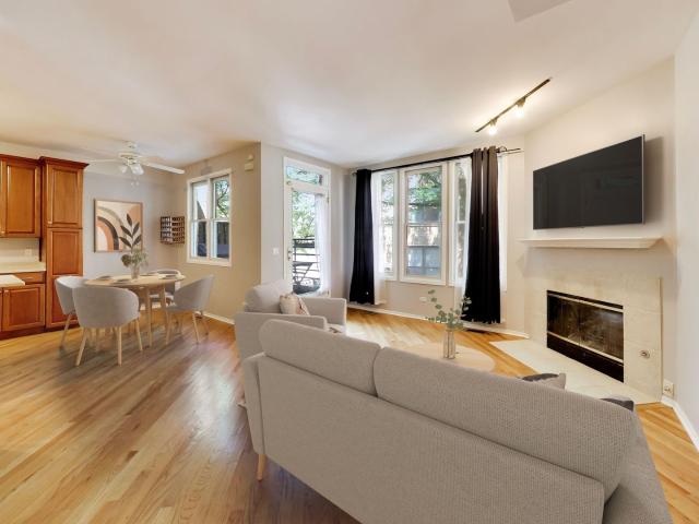 1537 s michigan avenue # 6