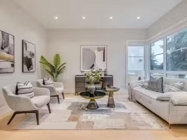 15387 Pacific Avenue, White Rock, BC, V4B 1R3 house for sale.