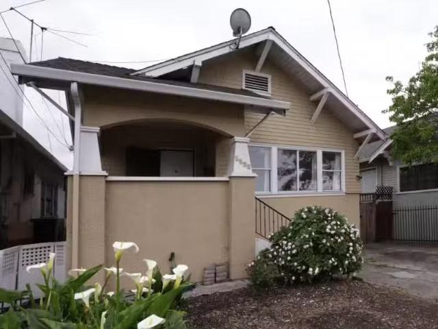 1538 ASHBY AVE, BERKELEY, CA 94703