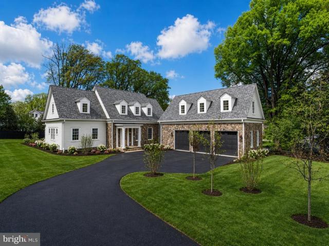 1538 Forest Lane