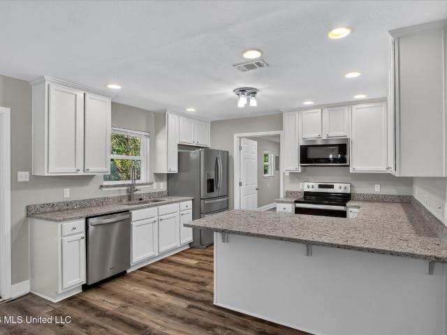 15396 Mimosa Drive