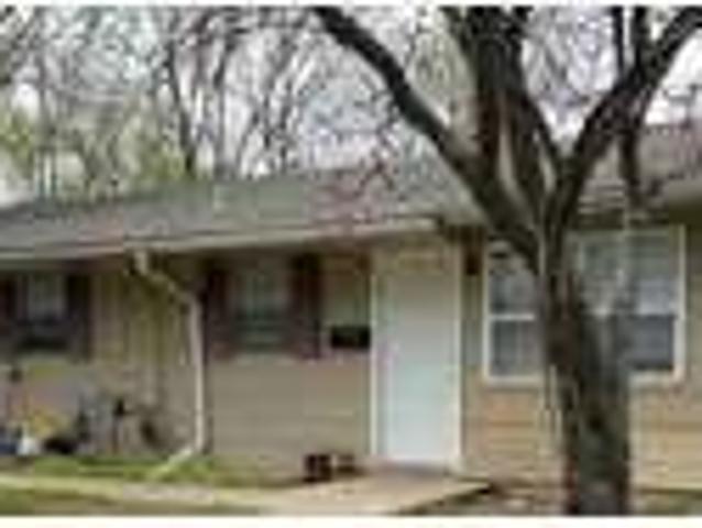 15308 B Bellaire Ave, Grandview, MO 64030