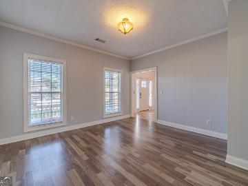 1530 Blakewood Trail