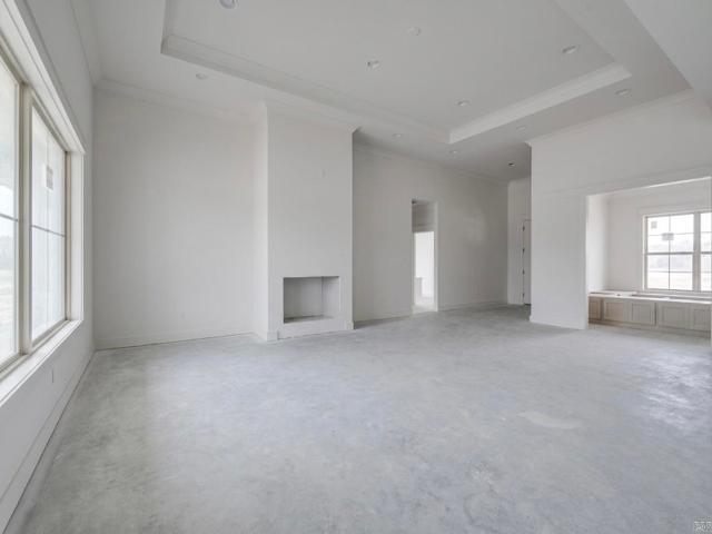 1530 Lands End Drive