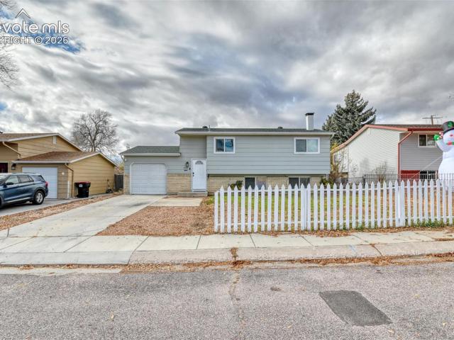 1530 Leigh Lane