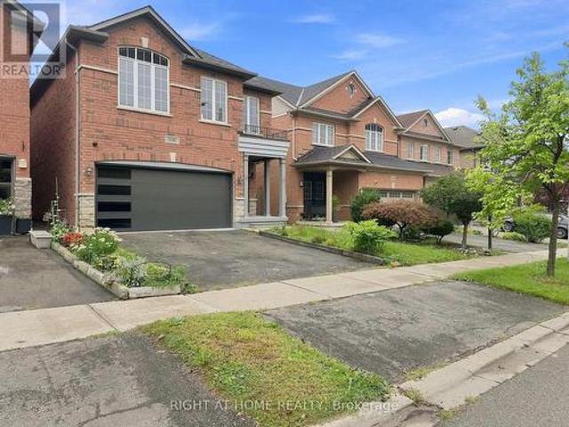 1530 Portsmouth Place, Mississauga, ON, L5M 7W1 house for sale | Listing ID W13799 | Royal LePage