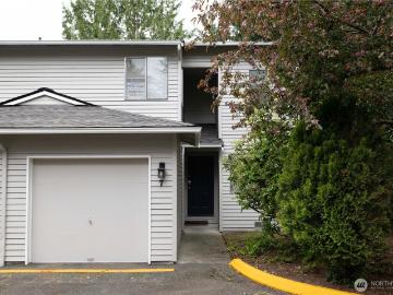 1530 th Ave NE, Unit 7, Shoreline, WA 98155 | MLS #2515