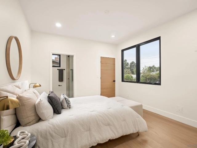 1531 33 Lieta St, San Diego, CA 92110 | MLS #260009