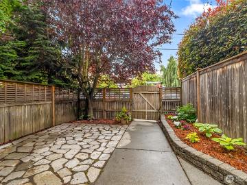 1533 NW 51st Street