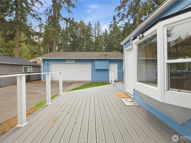1533 NE 166th Street