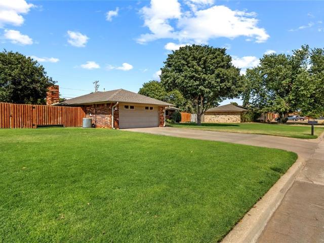 1533 Saber Lane