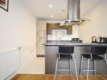 153 Cordelia Street,, E14