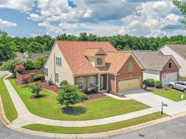 153 Churchcliff Drive