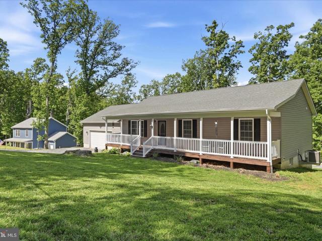 153 Chrissys Circle