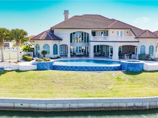 153 E Tuscany Way