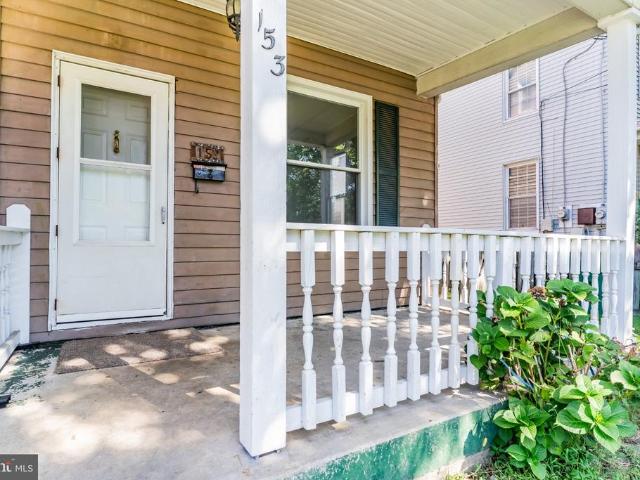 153 E Columbia Road