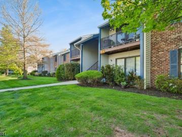 153 Irving Pl # 153