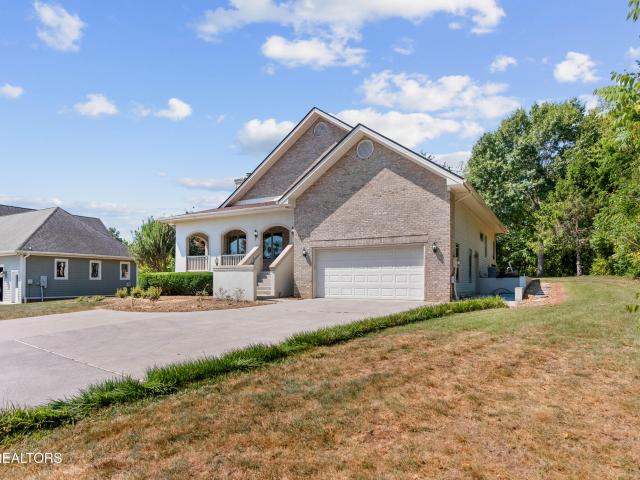 153 Oonoga Way