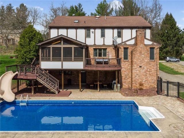 153 Oakwood Rd, Canonsburg, PA 15317 | MLS #1760