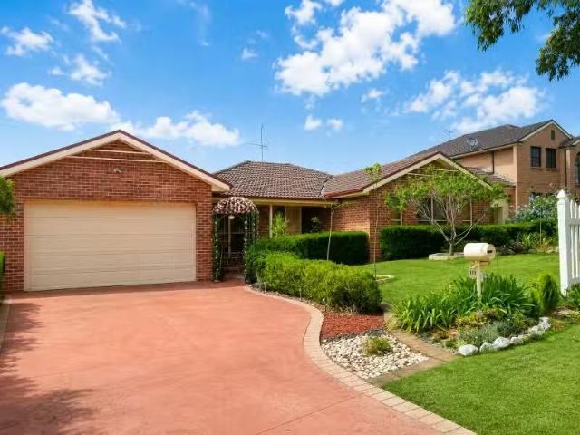 153 Mount Annan Drive, MOUNT ANNAN House for rent Listed by F.
