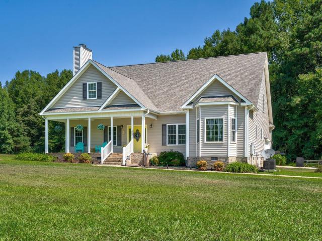 153 Meadowbrook Lane