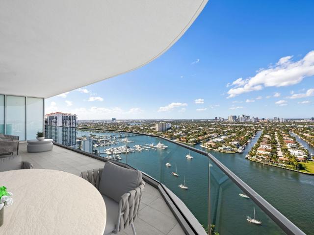 153 N Seabreeze #2404 S, Fort Lauderdale, US, FL