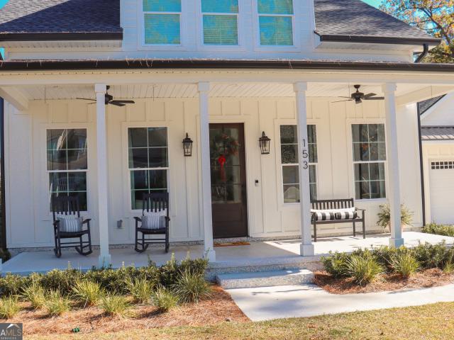 153 Palmera Lane