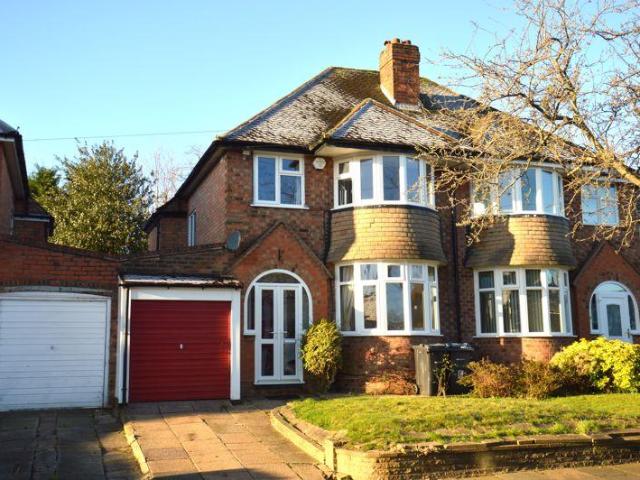 153 Westridge Road, Yardley Wood, B13 0EB, United Kingdom | 3 bed duplex for rent #138314992 | Rentberry