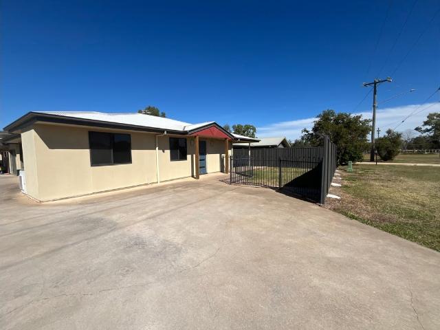 1/53 White Street, Emerald, QLD 4720 Unit for Rent Ray White Emerald
