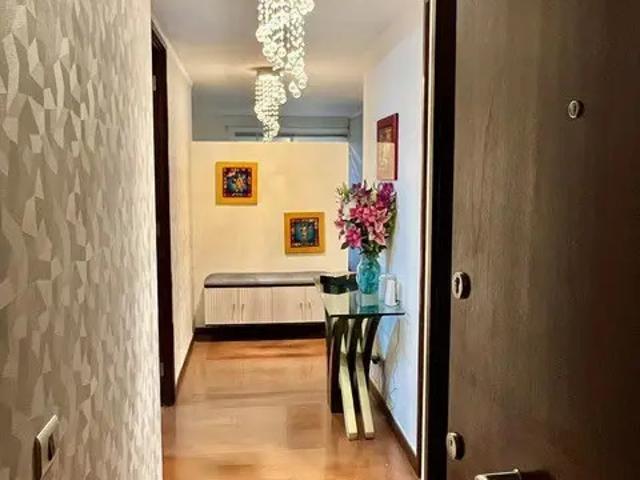 153m2 renovado y lindo departamento