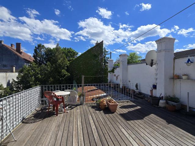 153m² Altbaujuwel mit 29m² Terrasse für Menschen mit Sinn für das Besondere