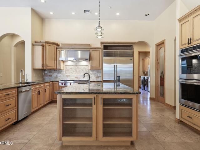 15445 e bronco court