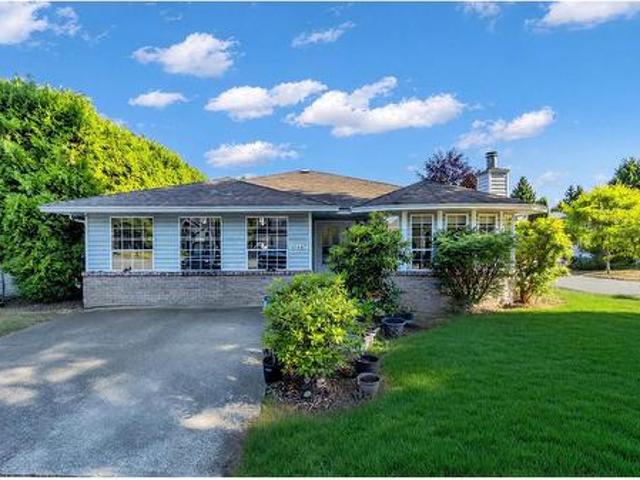 1544 A Avenue, Surrey, BC, V3R 9B2 house for sale | Listing ID R3178 | Royal LePage