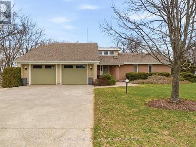 1544 County Road 14, Prince Edward County Sophiasburg Ward, ON, K0K 1A0 house for sale | Listing ID X12984 | Royal LePage