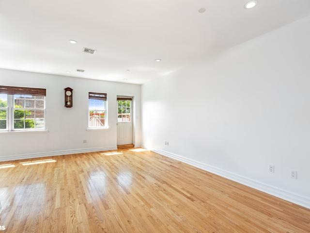 1544 East 13th Street, Brooklyn, NY