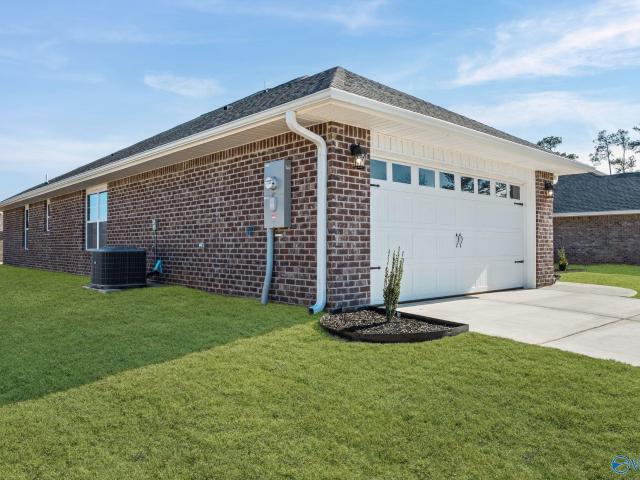 15450 Springbrook Trace
