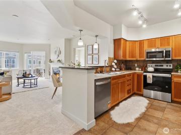 1545 NW 57th St # 611