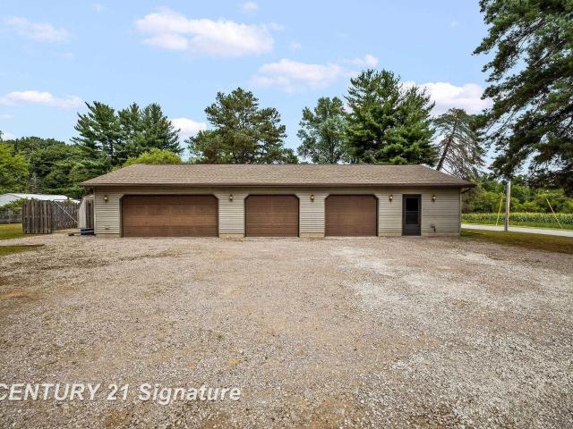 1545 N Graham Road