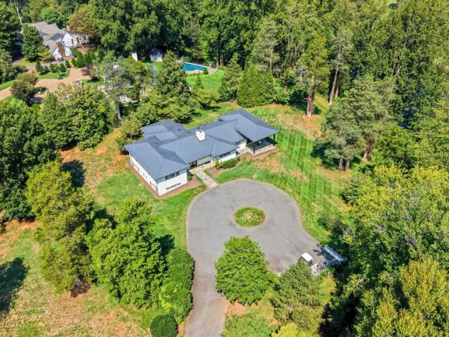 1545 Brook Hill Lane