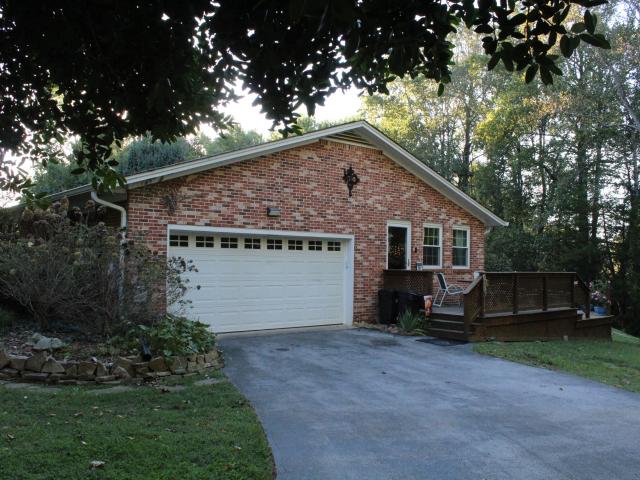 1545 Edgefield Ct