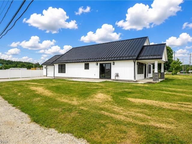 1545 Roanoke Avenue