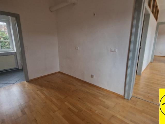 15483 Ruhige INNENSTADTWOHNUNG!