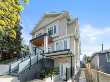 Greater Vancouver - Garden, Parking, Air conditioning