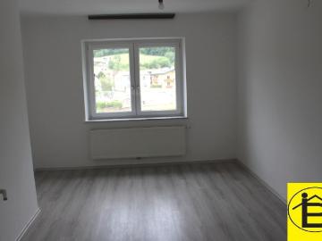 15492 Große möblierte Essküche und 3 ZIMMER!